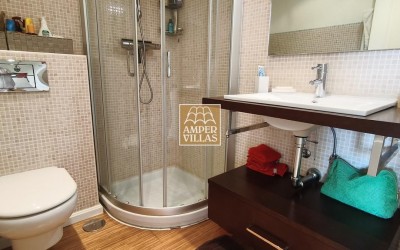 A beautiful bungalow located next to the Altea Golf Club.